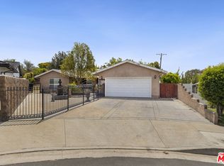 13930 Lakeside St, Sylmar, CA 91342