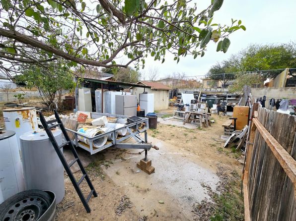 laredo-texas-49618133 picture