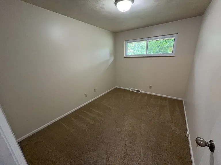 8221 Sunburst Dr — Photo 11