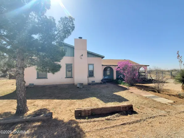 9204 Butterfield Blvd, Las Cruces, NM 88011