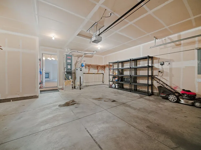 953 SW 25th Ln — Photo 29