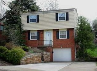 227 Parkedge Rd, Pittsburgh, PA 15220