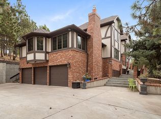 4024 Mountain Shadows Pl, Rapid City, SD 57702