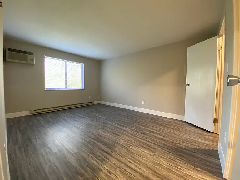 3233 Springdale Rd #7 — Photo 12