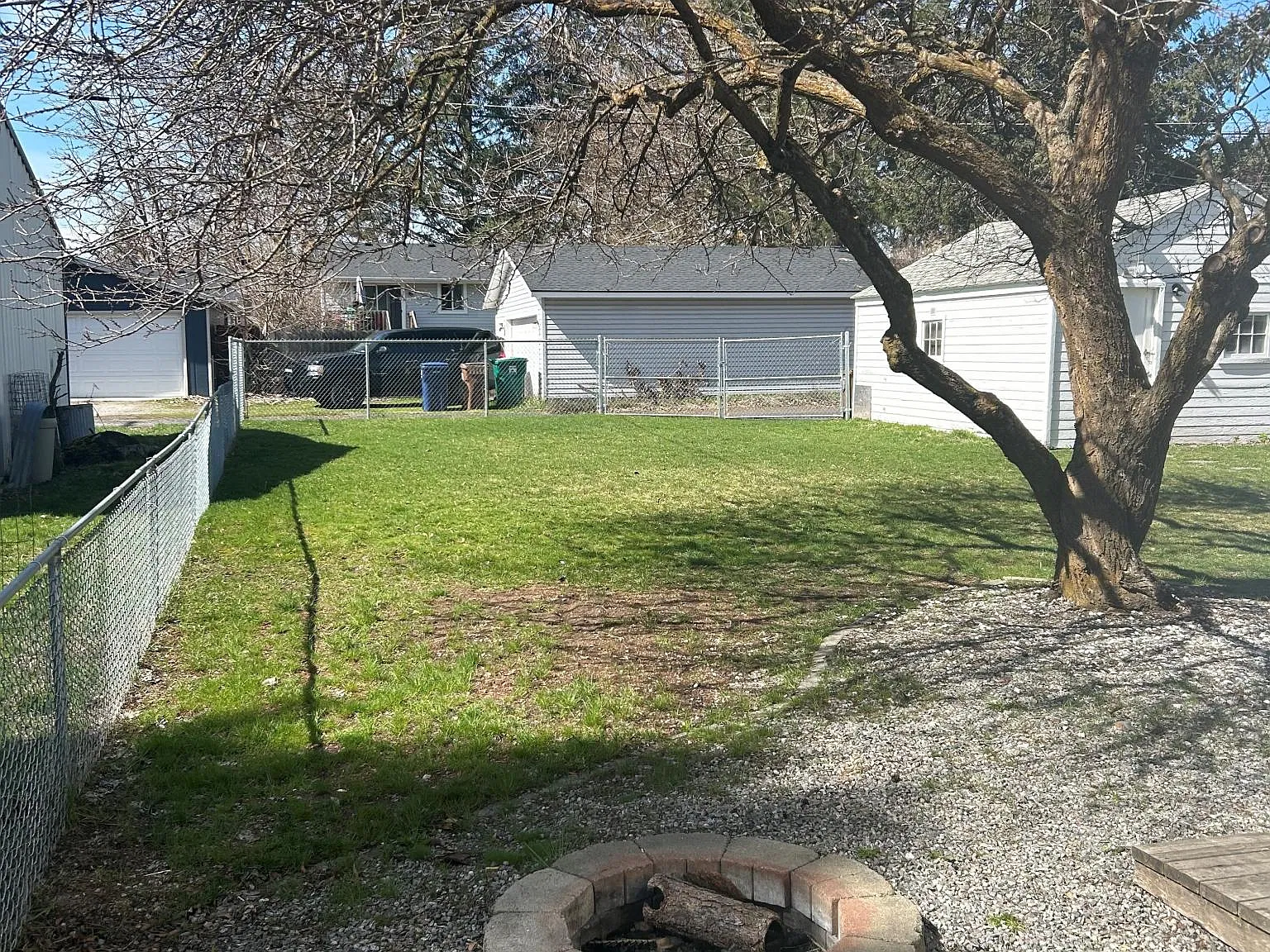 2 bed, 750 sqft, $1,495 — Photo 2