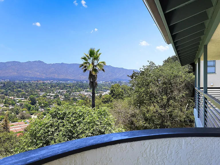 534 Alta Vista Ave — Photo 46