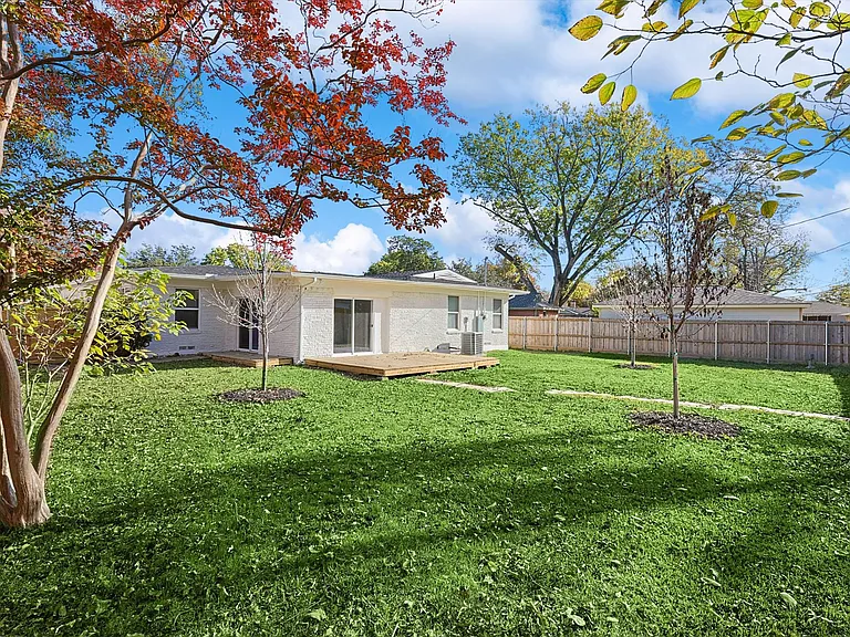 6912 Clemson Dr — Photo 41