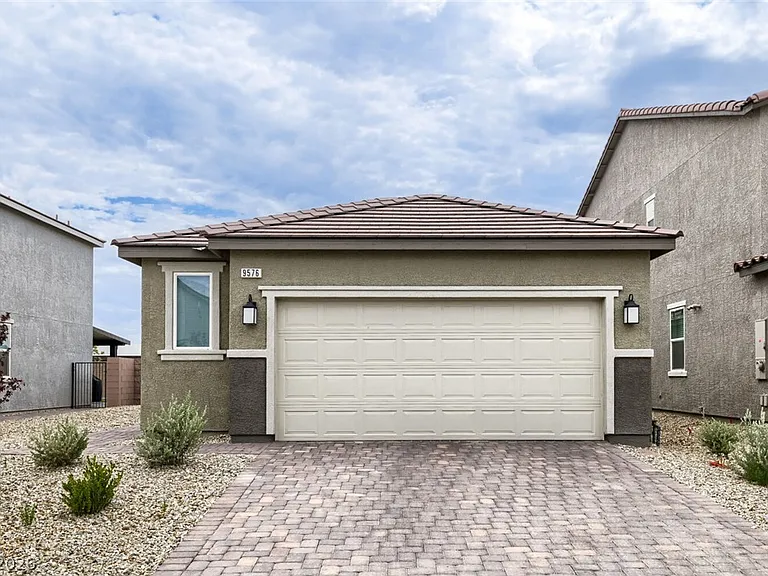 9576 Marsh Aster St — Photo 1