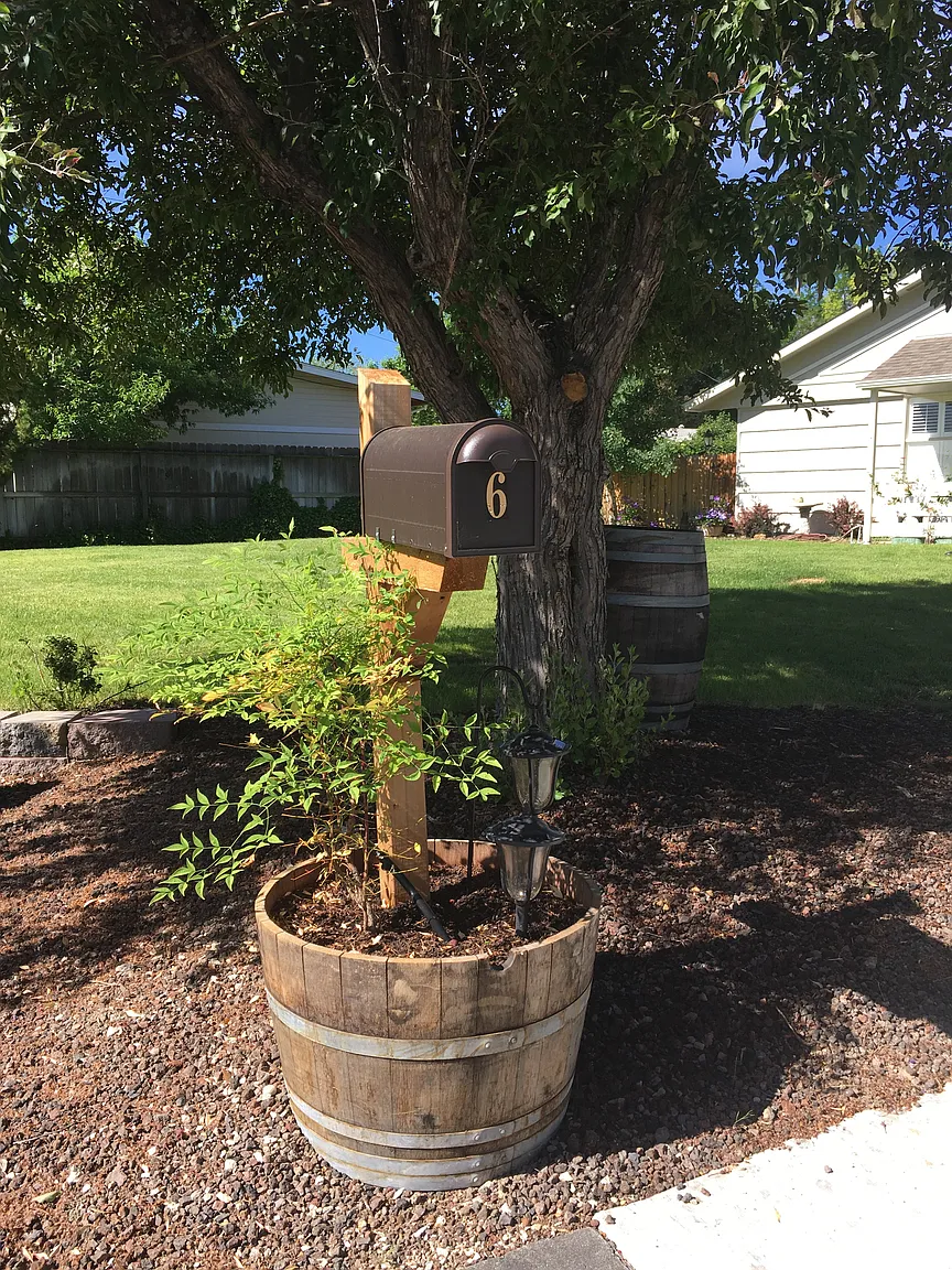 6 Leota Cir photo 1