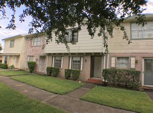 13055 Clarewood Dr, Houston, TX 77072