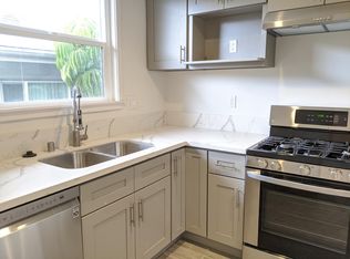 650 Park Ave #650, Long Beach, CA 90814
