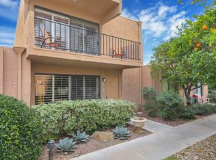 5645 Los Coyotes Dr, Palm Springs, CA 92264