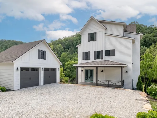 156 Grayling Dr #26, Cullowhee, NC 28723