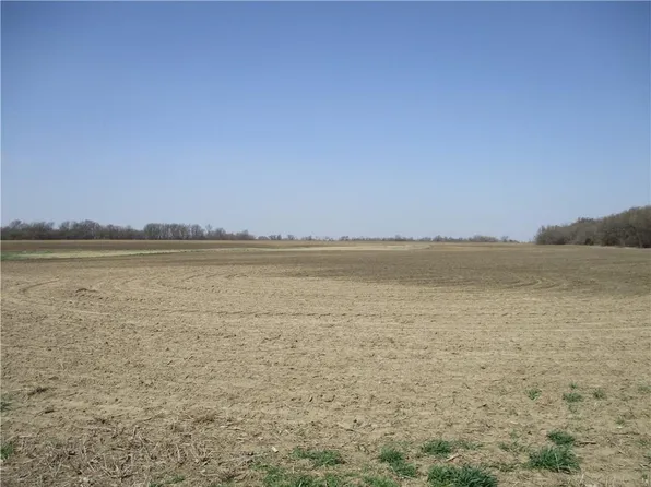NW Belleview Rd, Columbus, KS 66725