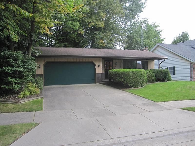 1st image of 3206 N Koning Dr