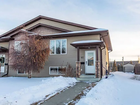 92 N Iron Wolf Blvd, Lacombe, AB T4L 0C7