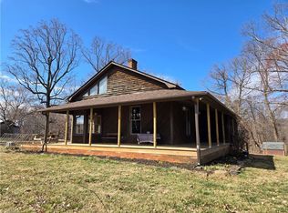 1077 Flat Shoals Rd, King, NC 27021