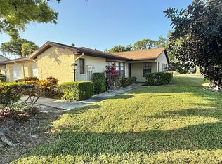 3112 Vivienda Blvd, Bradenton, FL 34207
