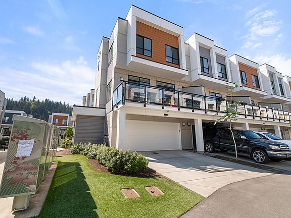 3rd image of 46150 Thomas Rd #168