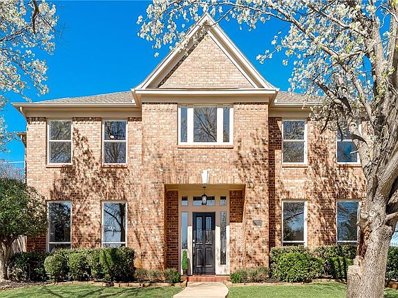 2nd image of 8623 Castle Creek Ct