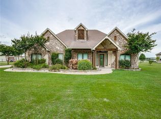 1364 E Highland Rd, Waxahachie, TX 75167