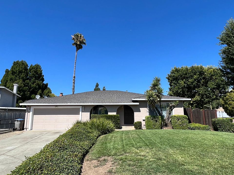 1st image of 6407 San Ignacio Ave