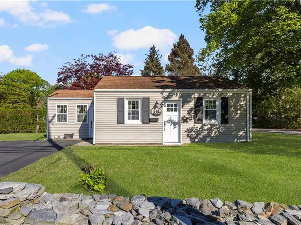 41 Southwest Ave, Jamestown, RI 02835