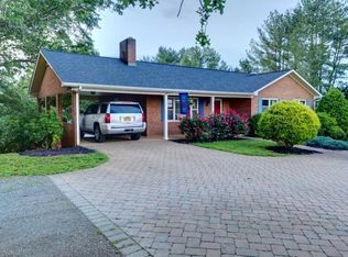 3265 Golden View Rd, Glade Hill, VA 24092