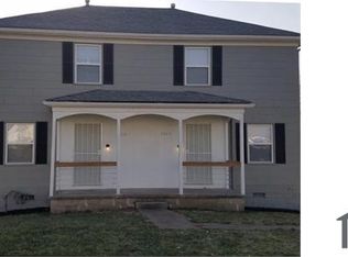9504 Charlotte St, Kansas City, MO 64131
