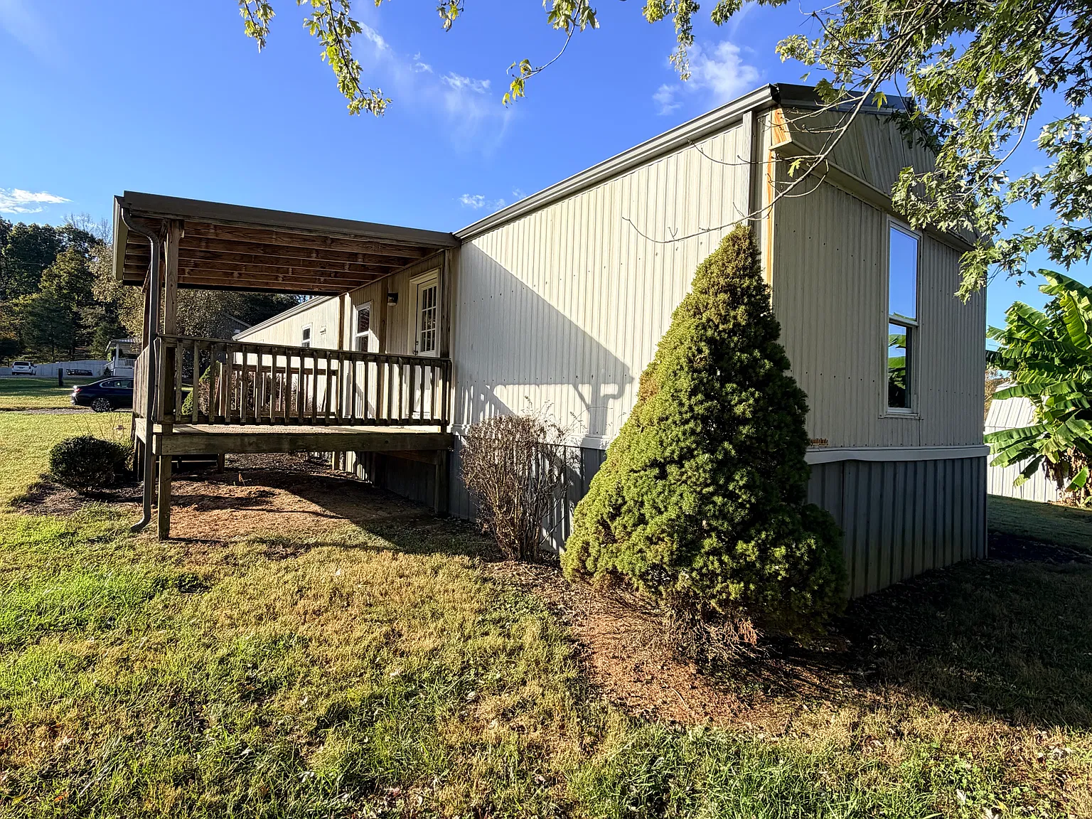 2 bed, 910 sqft, $1,200 — Photo 3