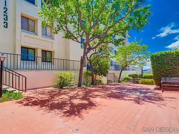 4th image of 11233 Tierrasanta Blvd Unit 54