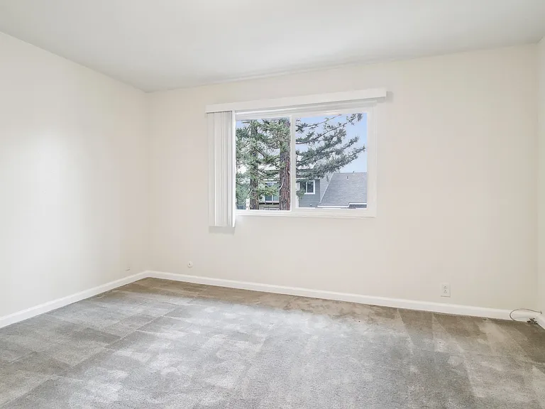 Hayward Summit Apartments, LLC — Photo 20