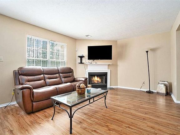 5th image of 4211 Wingfoot Ct