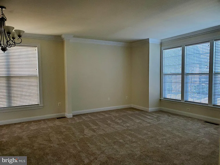 12578 Stone Lined Cir — Photo 3