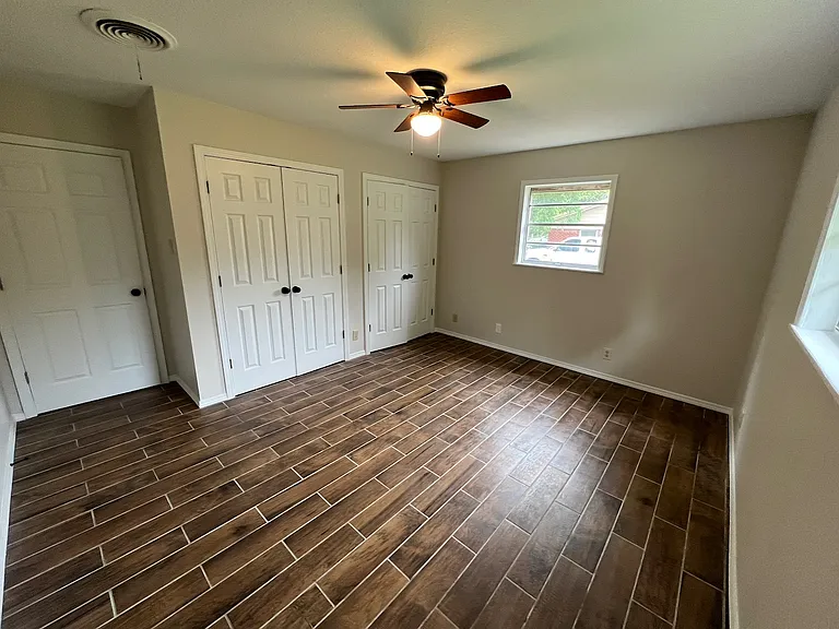 309 Stadium Dr — Photo 11