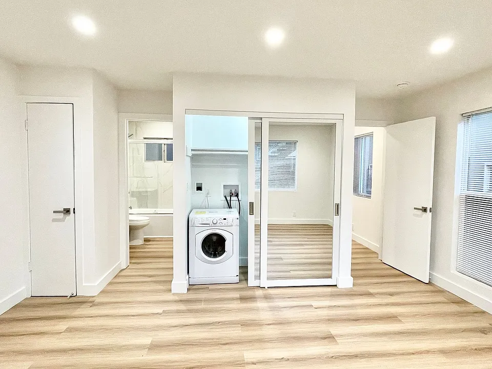 140 Montecito Apartments