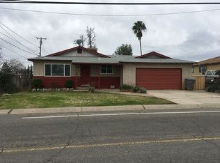 1151 Riviera Dr, Redding, CA 96001