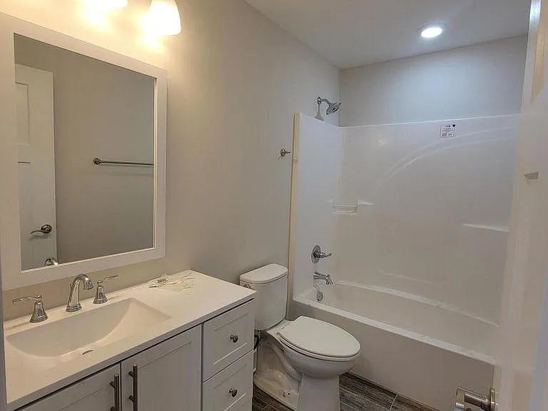 Upstairs, guest bath