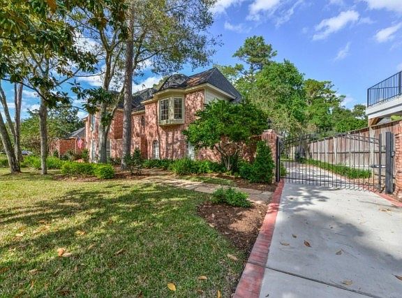 3rd image of 5210 Chambler Ct