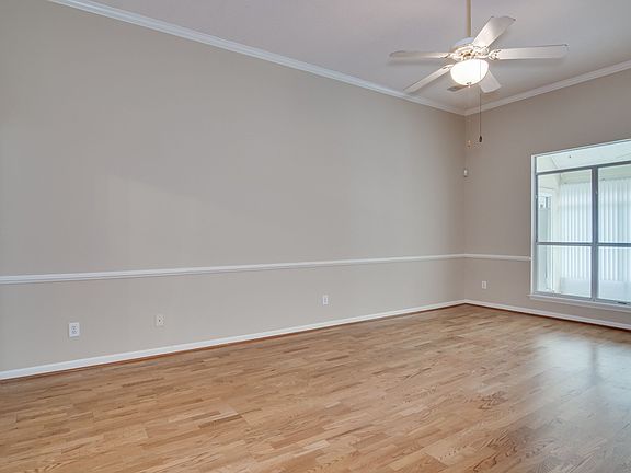 5th image of 2945 Hillcreek Dr