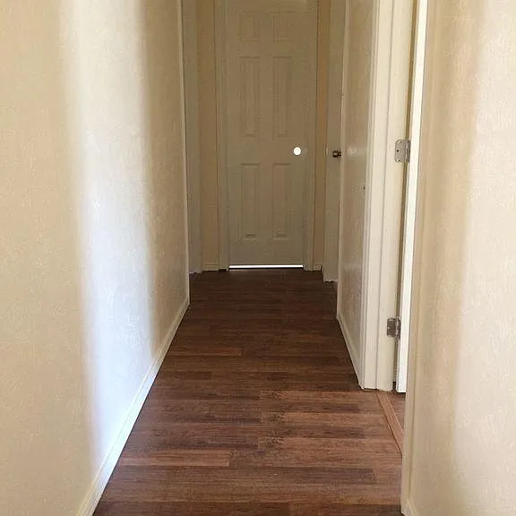 1421 Bryan Dr — Photo 4