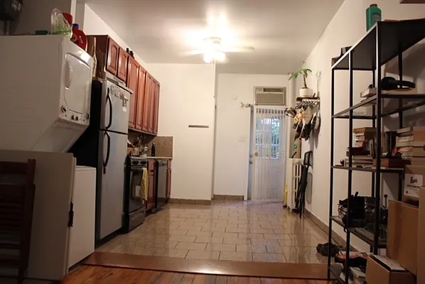 Rented by R New York | media 14