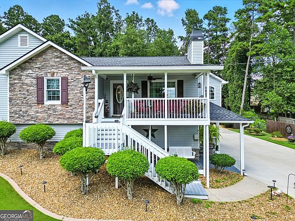 2nd image of 84 Ledbetter Rd