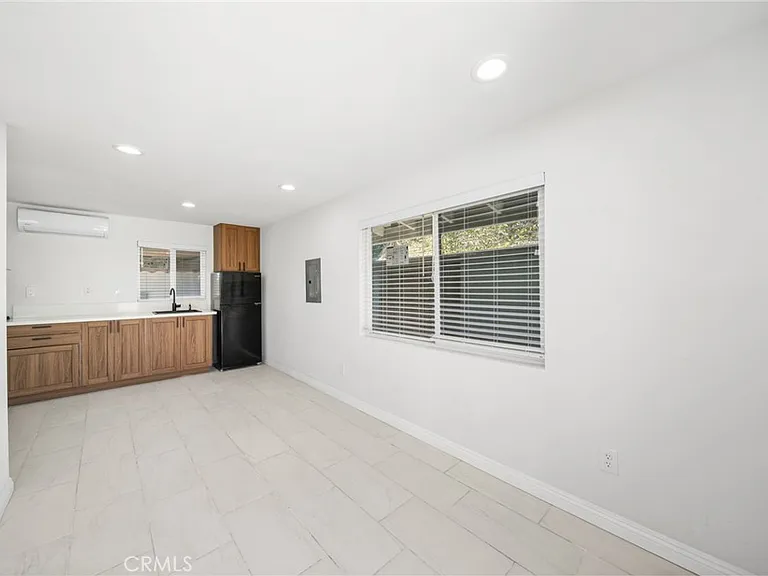 1610 Amador Ave #B — Photo 5