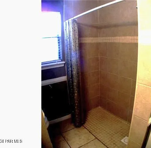 1633 Charles Owens Dr E — Photo 8