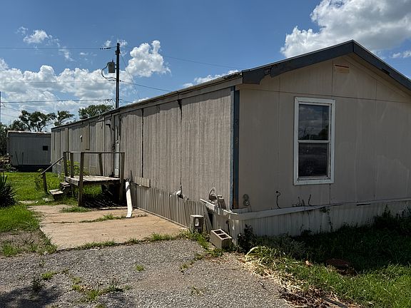 2nd image of 1027 SW Traffic Way Lot 3