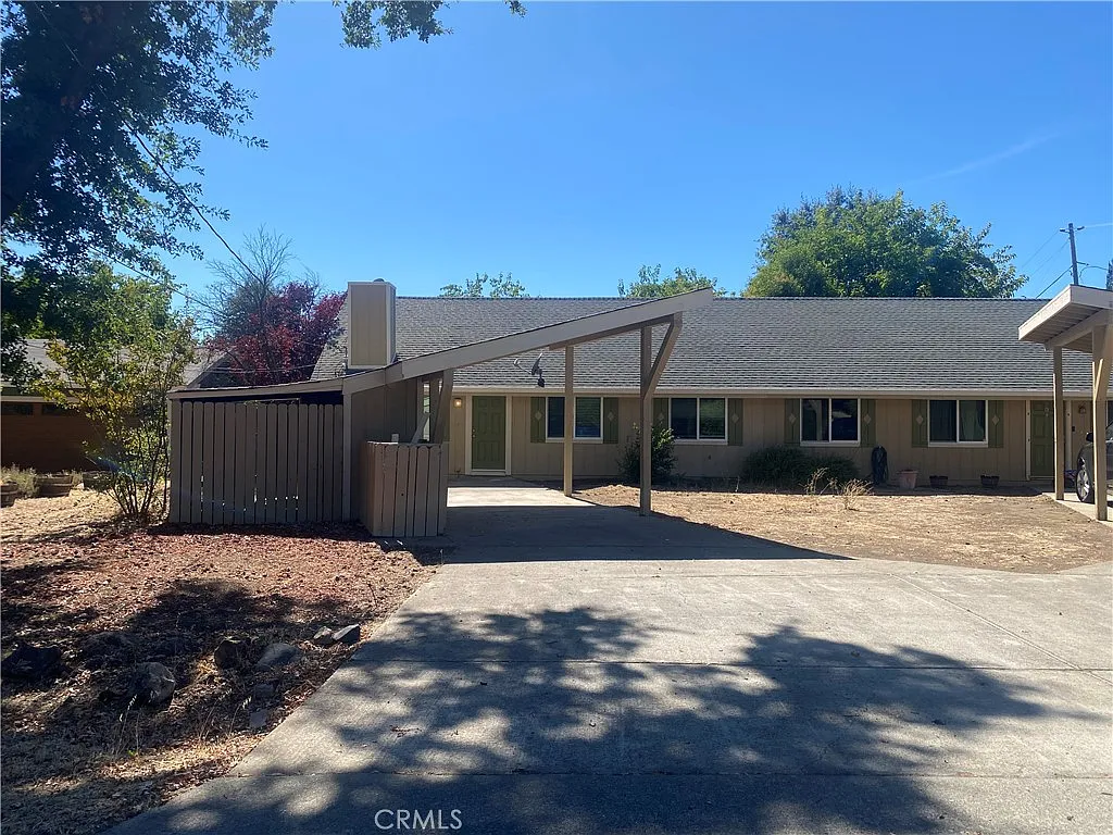 3 bed, 1080 sqft, $1,925 — Photo 1