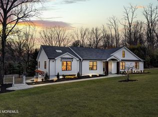 23 Cormorant Dr, Middletown, NJ 07748