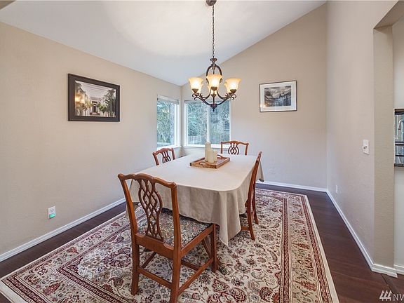 Formal dining room connects to kitchen and dining room