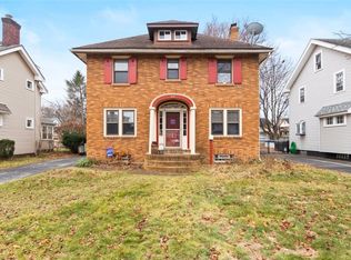 53 Hoover Rd, Rochester, NY 14617